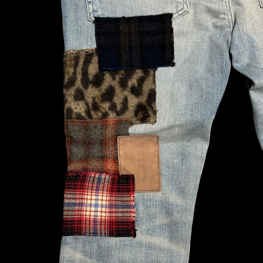 $1390 Amiri Men's Artpatch Distressed Jeans Light Denim Embelished Blue Sz 33 - Picture 12 of 14